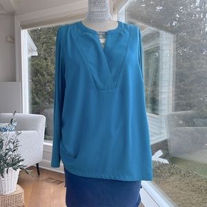 Chicos Teal v neck Top 3 long sleeve flowy .